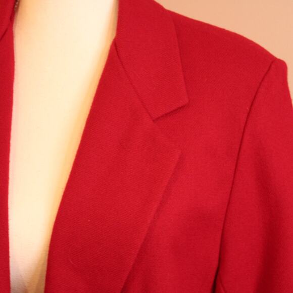 Vintage DUMAS Women's Blazer Size 10 Petite 100% Wool Jacket gold buttons USA - Picture 10 of 16